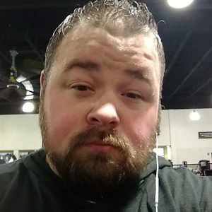 Meet your Posher, Adam